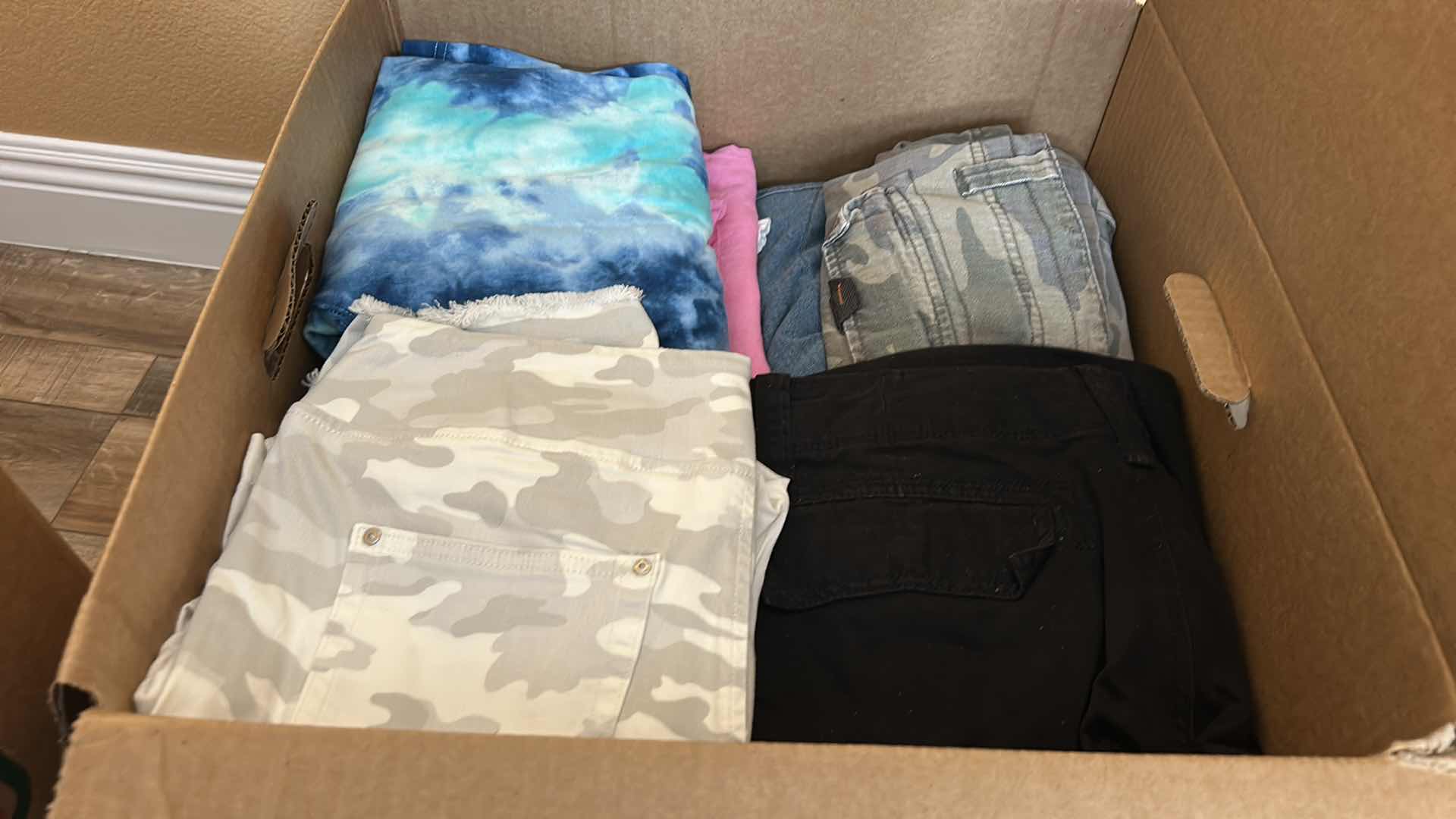 Photo 1 of BOX OF WOMENS CLOTHING (SOME NEW WITH TAGS)