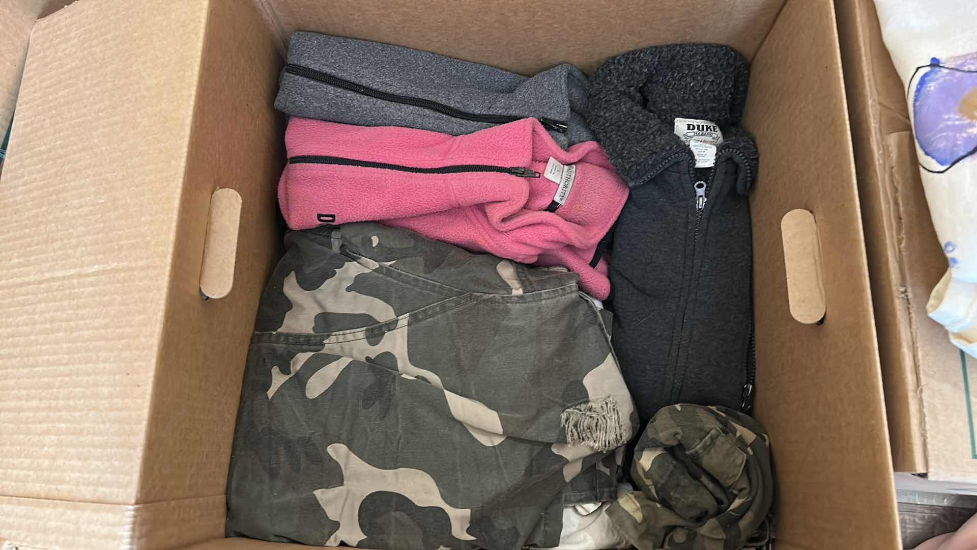 Photo 1 of BOX OF WOMENS JACKETS, SWEATSHIRTS AND VESTS SOME NEW WITH TAGS (ASSORTED SIZES)