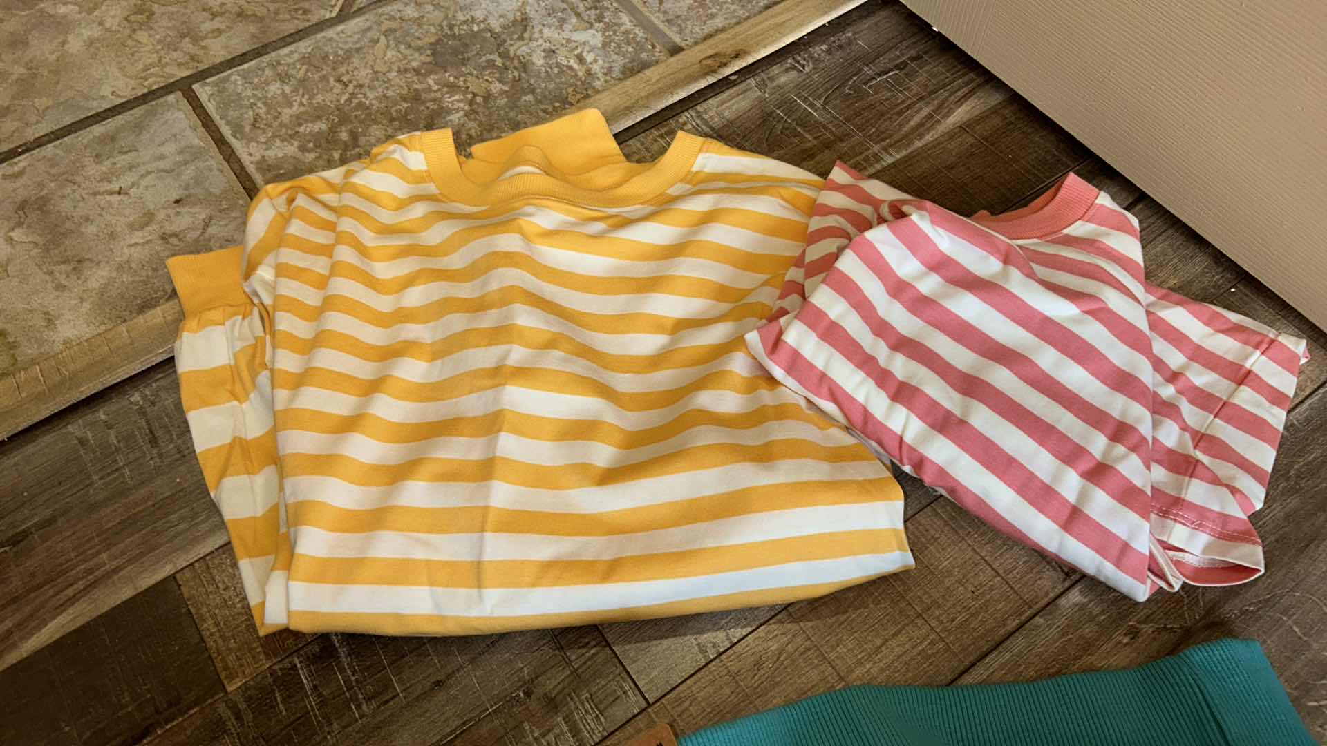 Photo 1 of BOX OF WOMENS LOUNGEWEAR, SWEATS AND HATS SOME NEW WITH TAGS (ASSORTED SIZES)