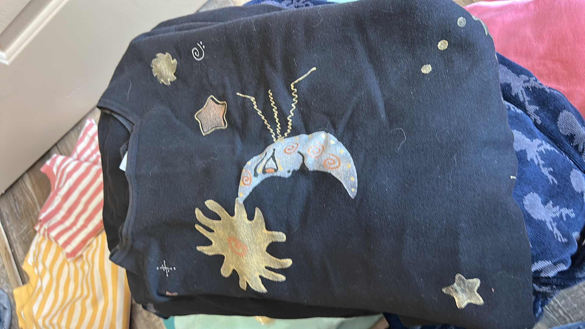 Photo 1 of BOX OF WOMENS LOUNGEWEAR, SWEATS AND HATS SOME NEW WITH TAGS (ASSORTED SIZES)