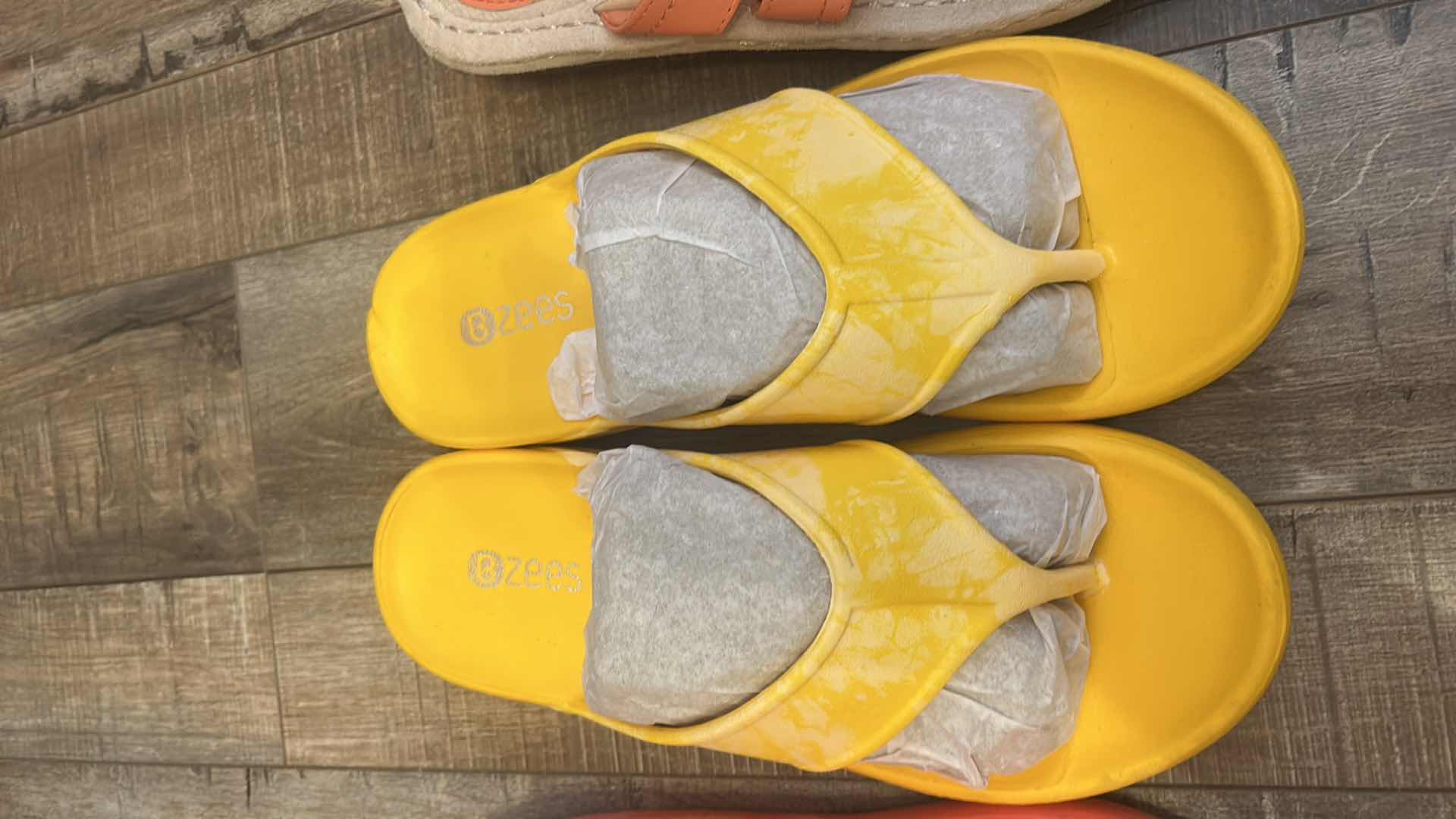 Photo 1 of 5 PAIRS WOMENS SLIP IN SHOES SIZE 8