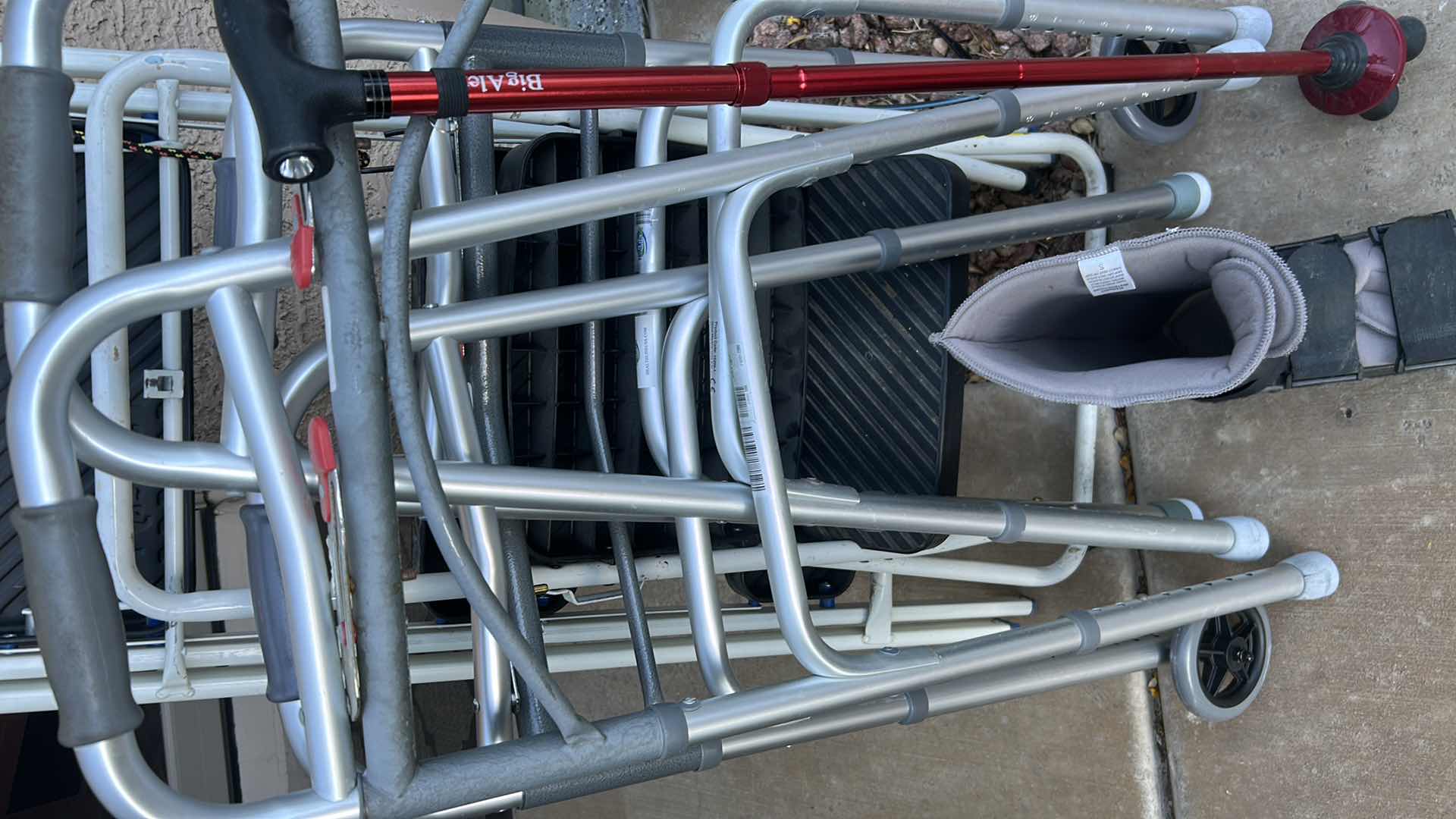 Photo 1 of ASSORTED MEDICAL ITEMS