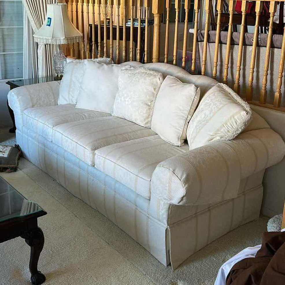 Photo 1 of 8’ THOMASVILLE UPHOLSTERED 0FFWHITE PATTERNED SOFA W ROLLED ARMS