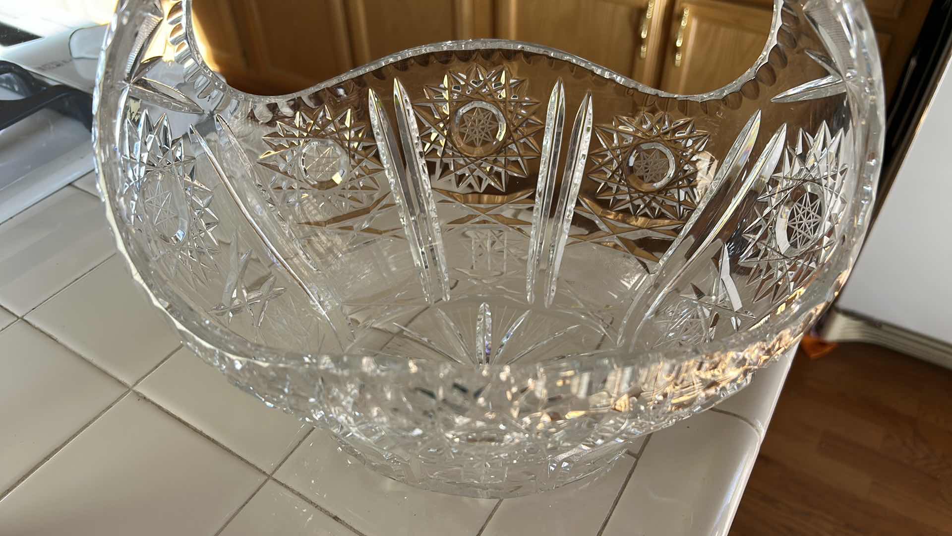 Photo 1 of CUT CRYSTAL BASKET H11”
