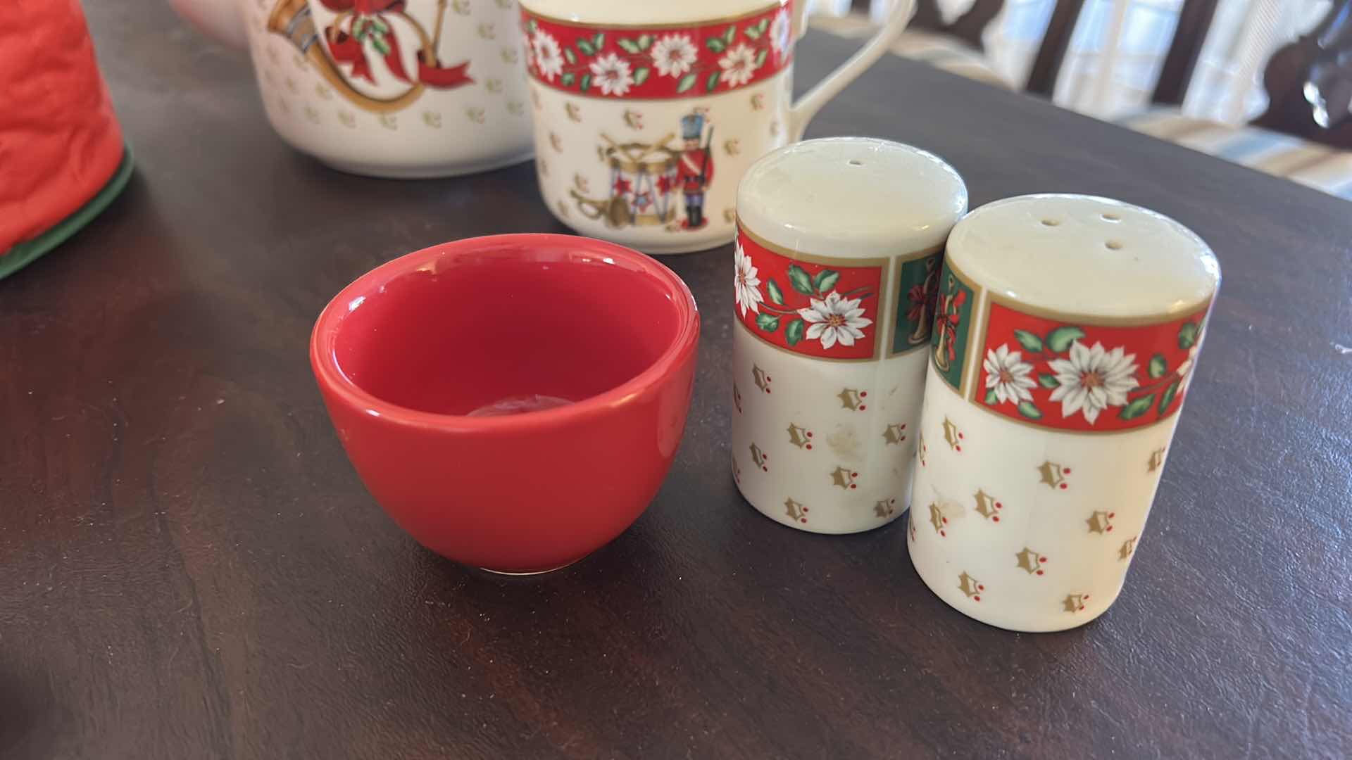 Photo 1 of CHARLTON HALL & CLASSIC TRADITIONS CHRISTMAS SERVING WARE - 10, 7.75” DESSERT PLATES, 12 MUGS, BUTTER DISH AND MORE