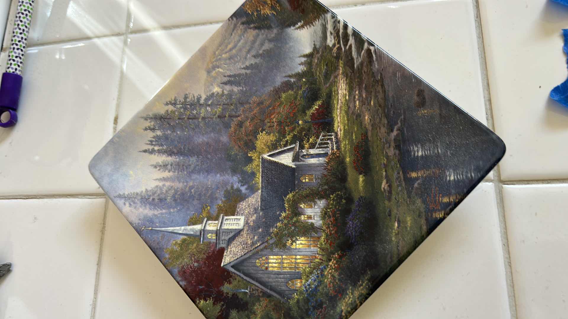Photo 1 of 4 THOMAS KINKADE NUMBERED PLATES IN GOLD METAL WALL MOUNTED CANDLE HOLDER 21” x 21”