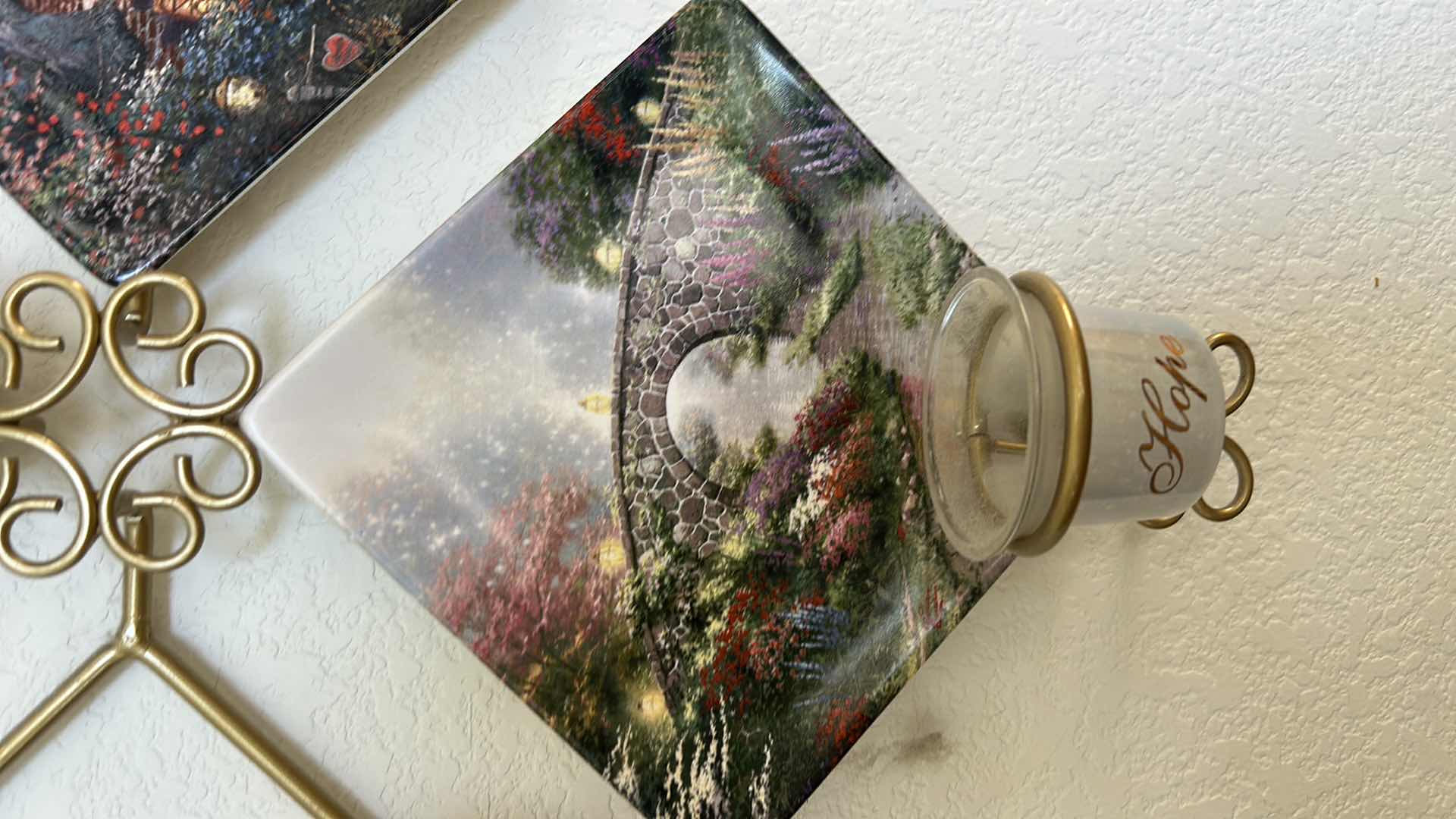 Photo 1 of 4 THOMAS KINKADE NUMBERED PLATES IN GOLD METAL WALL MOUNTED CANDLE HOLDER 21” x 21”