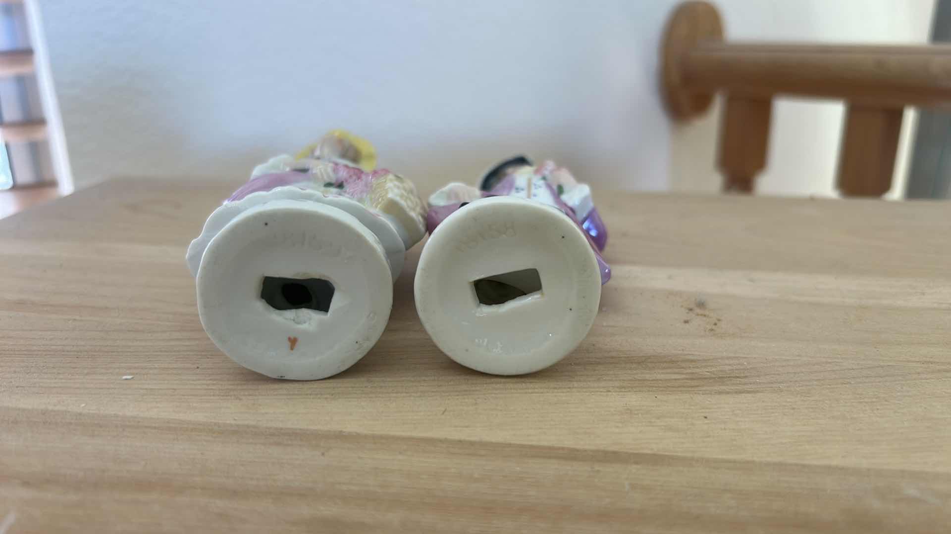 Photo 1 of 2 VINTAGE PORCELAIN FIGURINES H5”