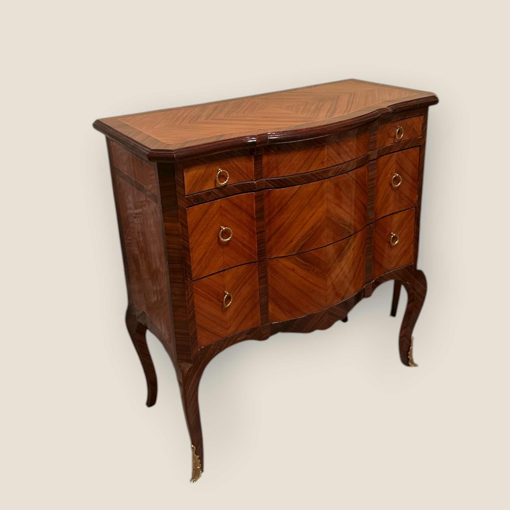 Photo 1 of ANTIQUE LOUIS XV STYLE CHEST OF DRAWERS, SERPENTINE SHAPE AND CABRIOLE LEGS WITH GILDED BRONZE ORNAMENTS  A30 1/2“ x 15“ x H31 1/2“