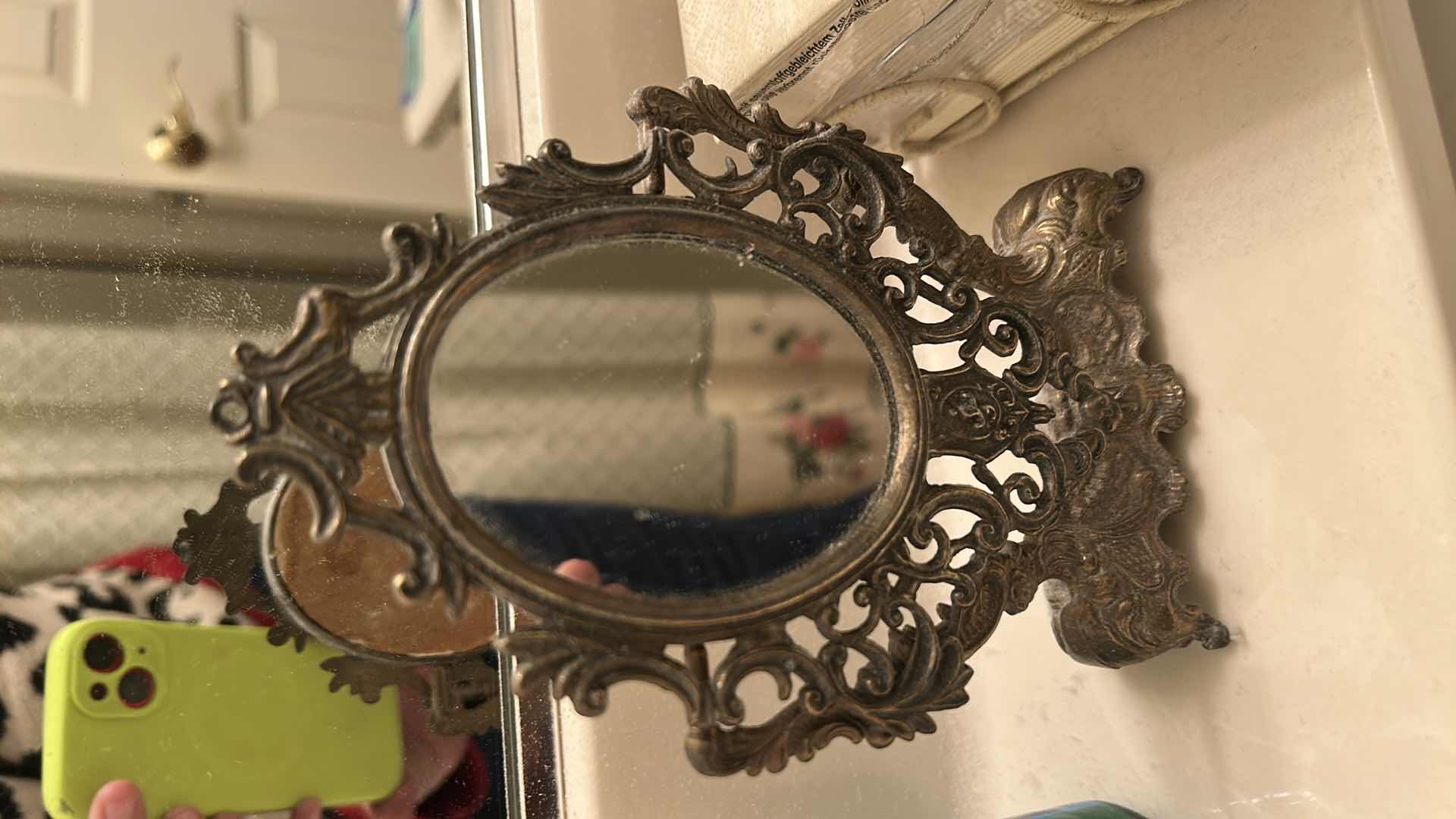 Photo 1 of CONTENTS ON BATHROOM SHELF