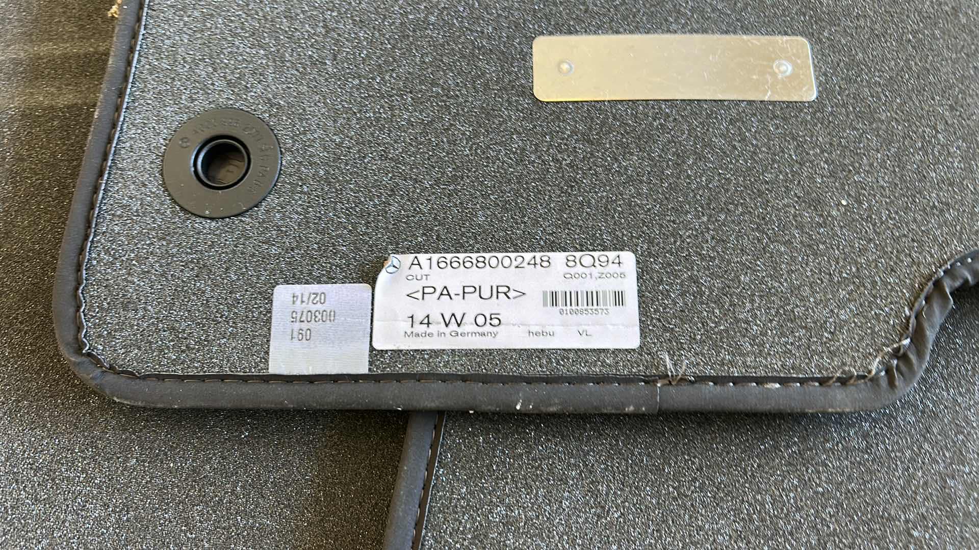 Photo 1 of MERCEDES BENZ FLOOR MATS