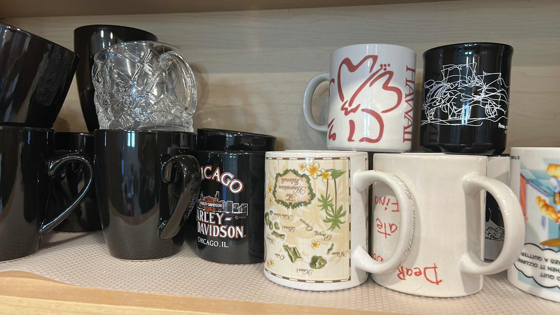 Photo 1 of CONTENTS ON SHELF IN KITCHEN