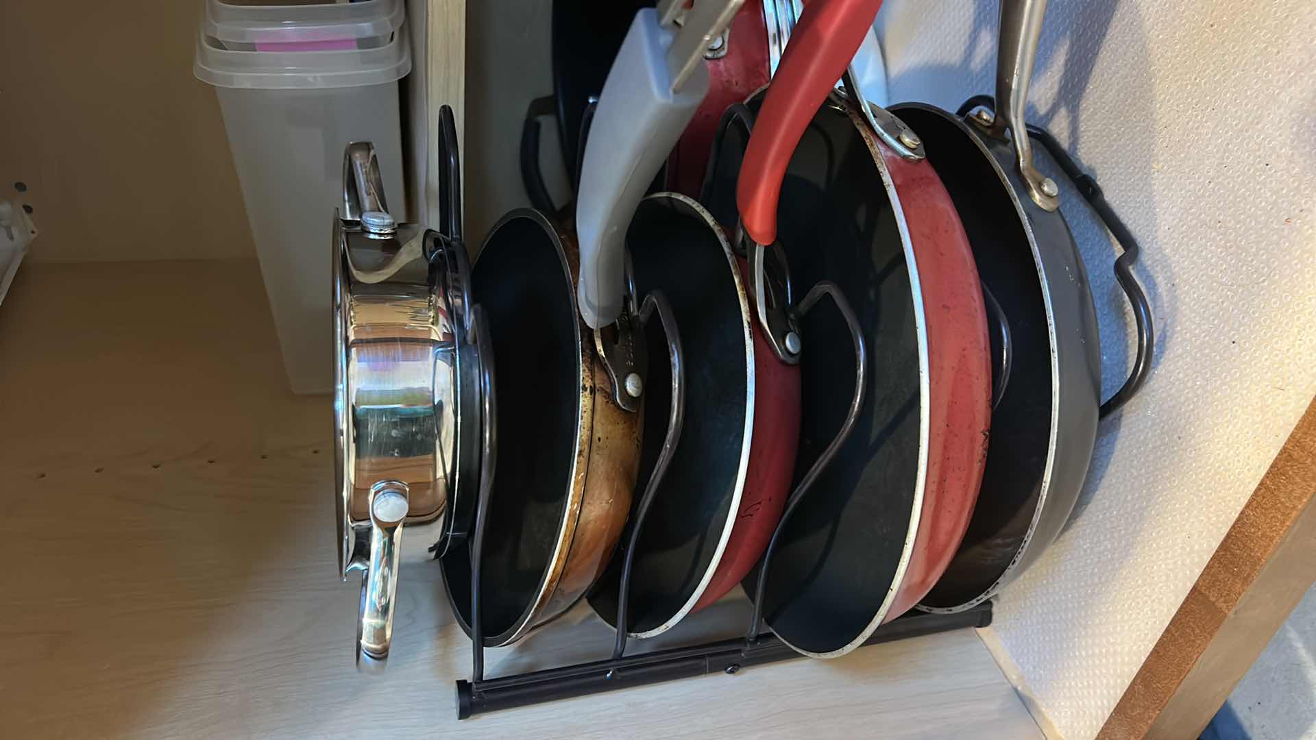 Photo 1 of CONTENTS OF TWO SHELVES IN KITCHEN