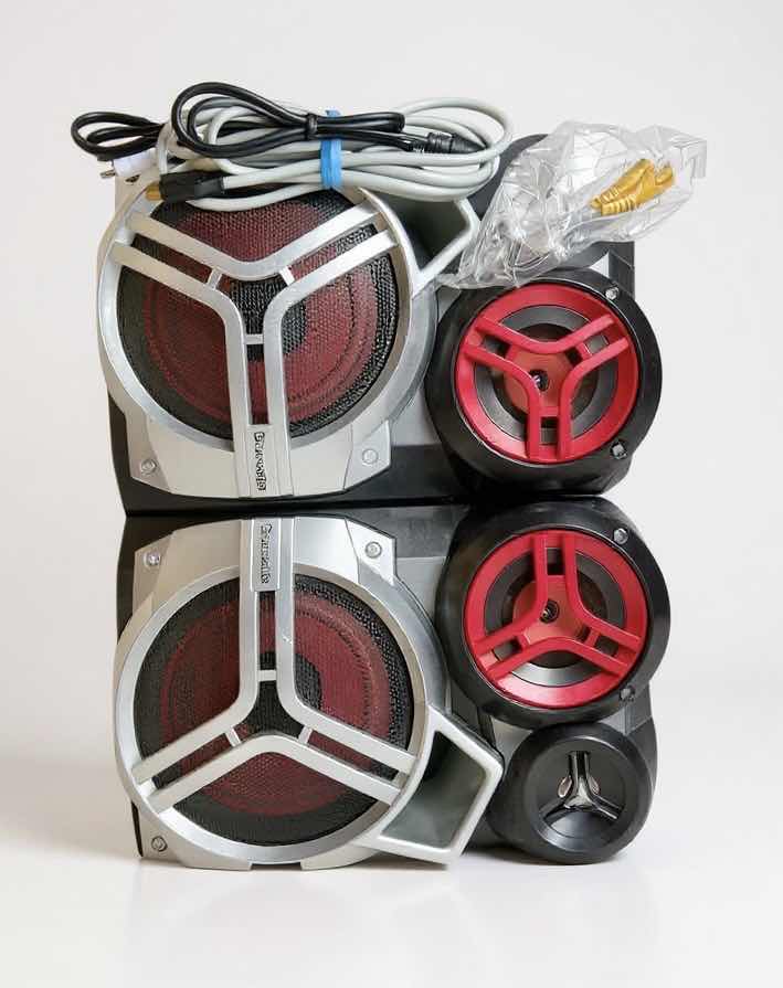 Photo 1 of PANASONIC SB-AK520 BOOKSHELF SPEAKERS.