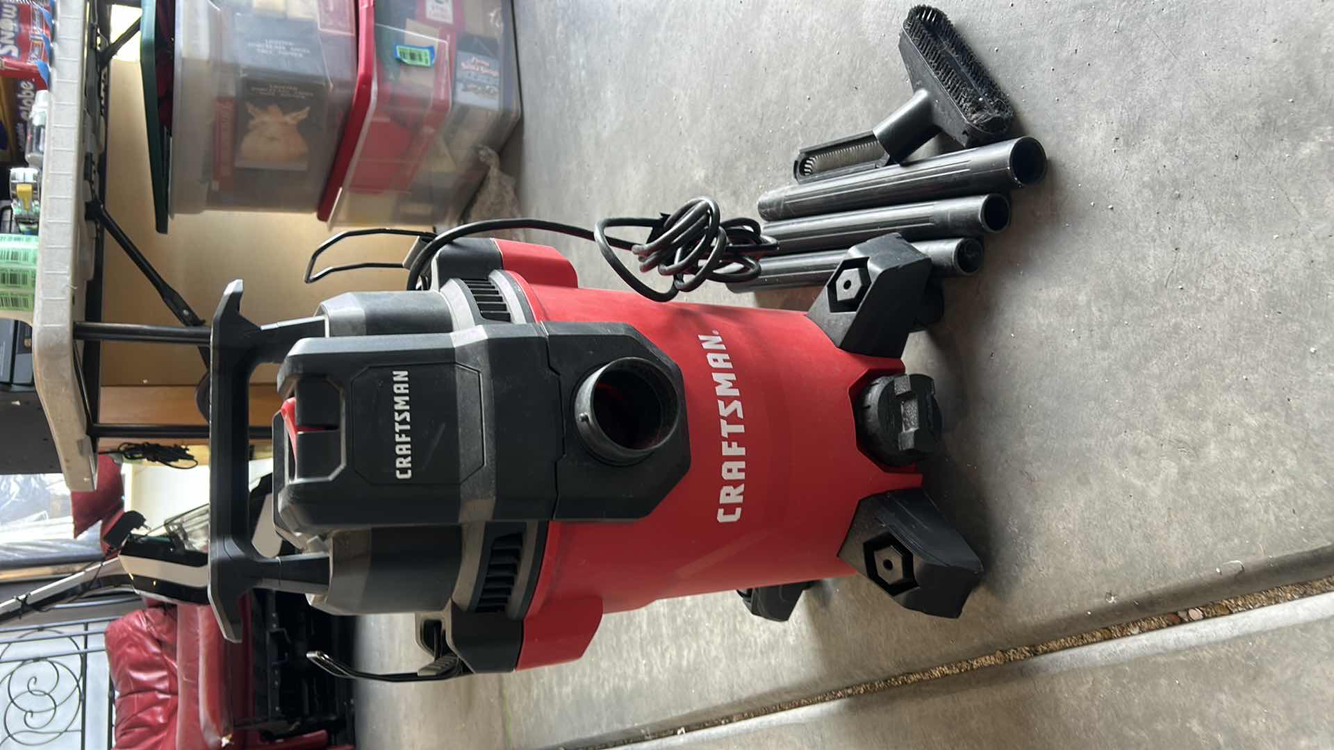 Photo 1 of CRAFTSMAN MINI SHOP VAC