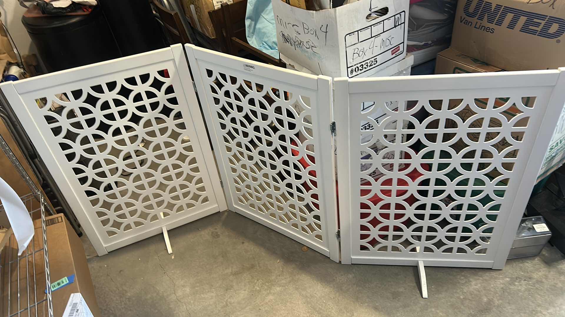 Photo 1 of PET DIVIDER 6 1/2‘ x H37“