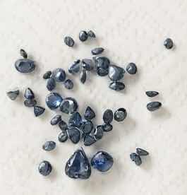 Photo 1 of PARCEL OF NATURAL TANZANITE ZOISITE (COBALT COLOR COATED) MULTI-MIXED CUTS APPROX 20.18 CTW GGA CERTIFIED