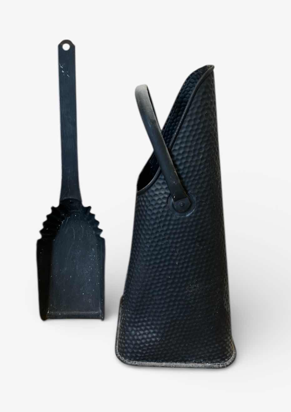 Photo 1 of BLACK TIN FIREPLACE SHOVEL AND COAL SCUTTLE SET. H19”