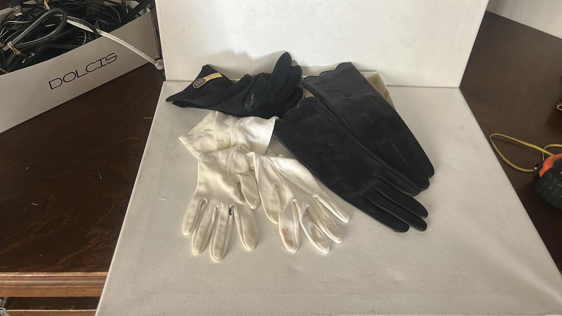 Photo 1 of 3 PAIRS OF WOMEN’S GLOVES
