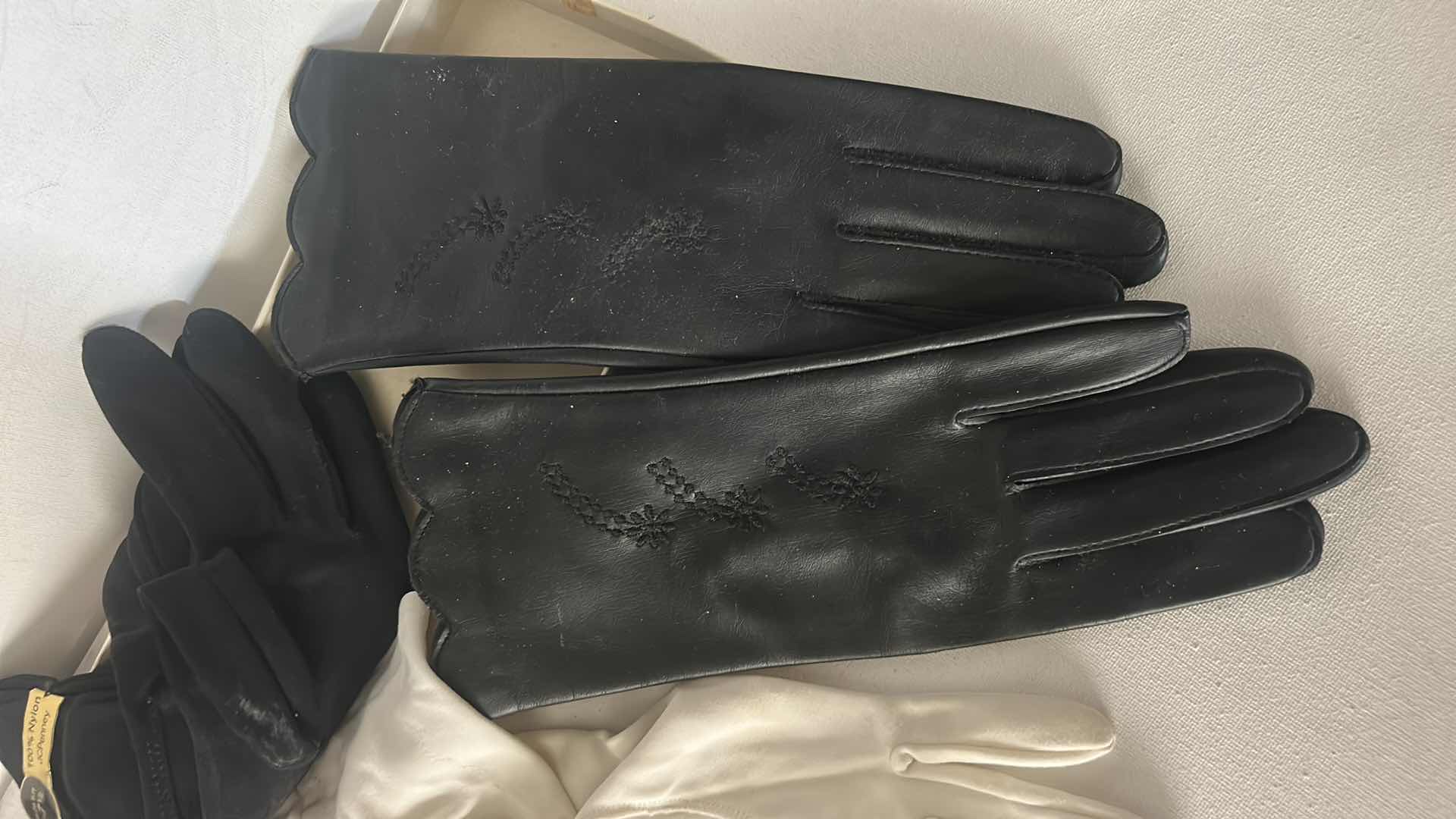 Photo 1 of 3 PAIRS OF WOMEN’S GLOVES
