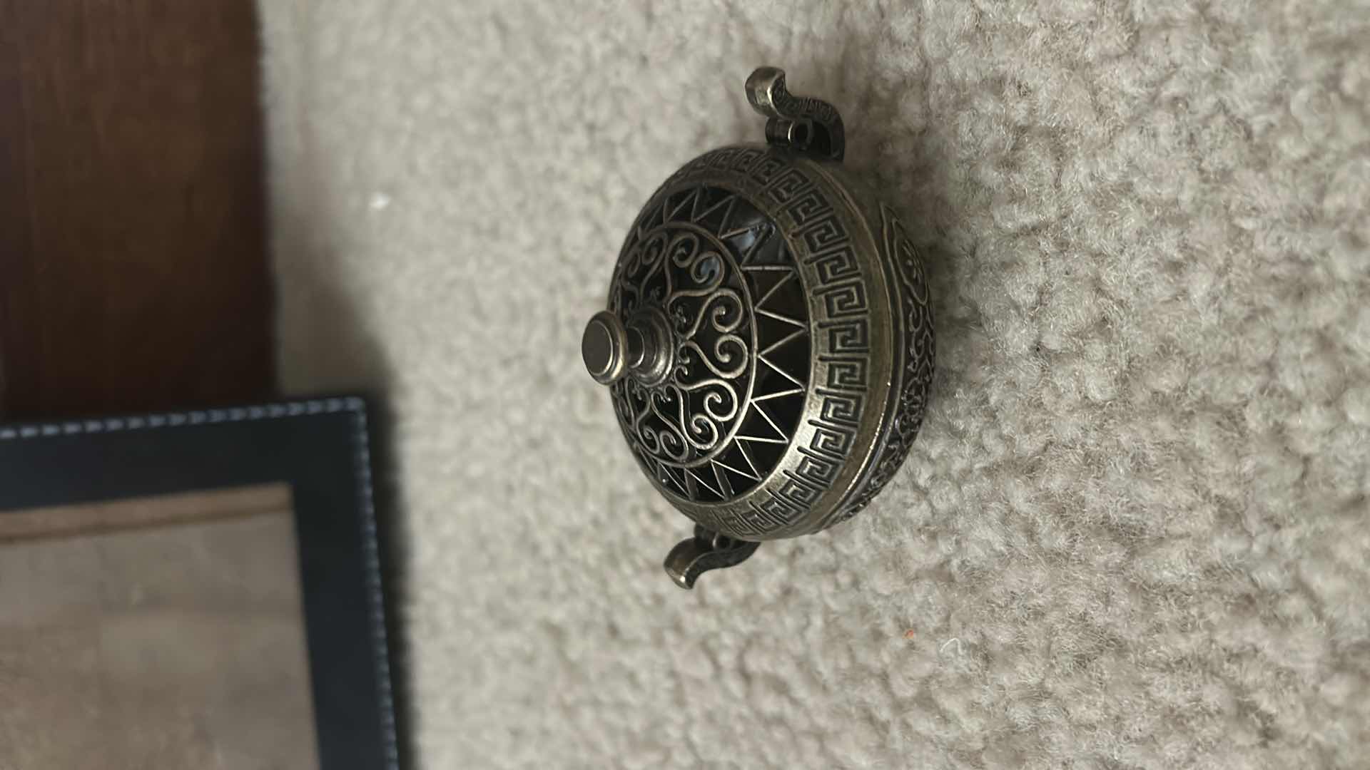 Photo 1 of HOME DECOR, ARTWORK & PICTURE FRAMED