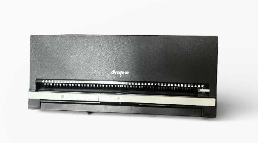 Photo 1 of DISCGEAR SELECTOR 100 CD/DVD STORAGE ORGANIZER.