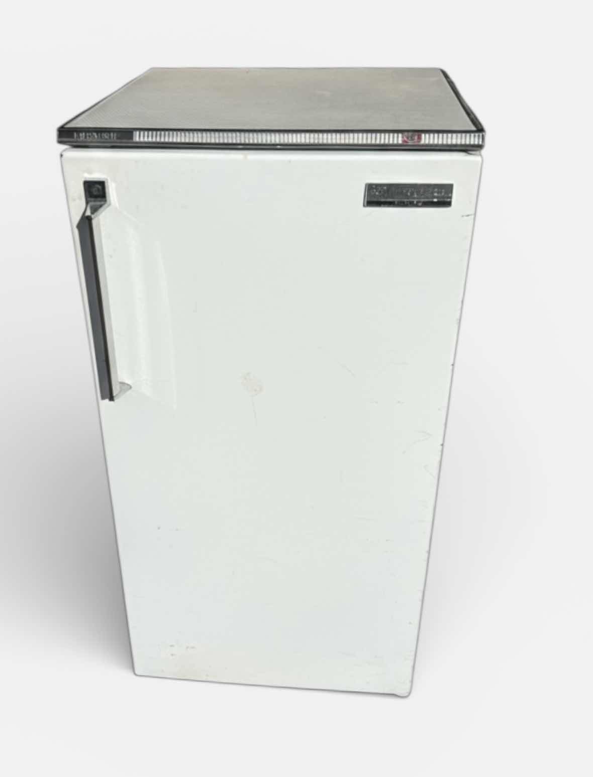 Photo 1 of SMALL HITACHI REFRIGERATOR