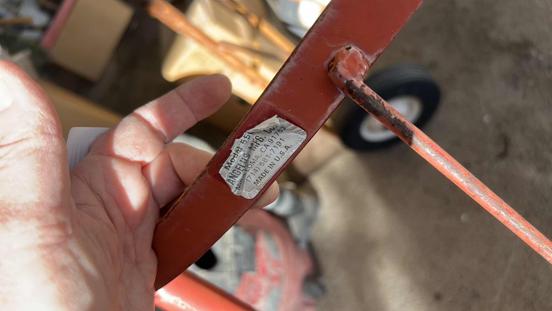 Photo 1 of METAL HANDTRUCK