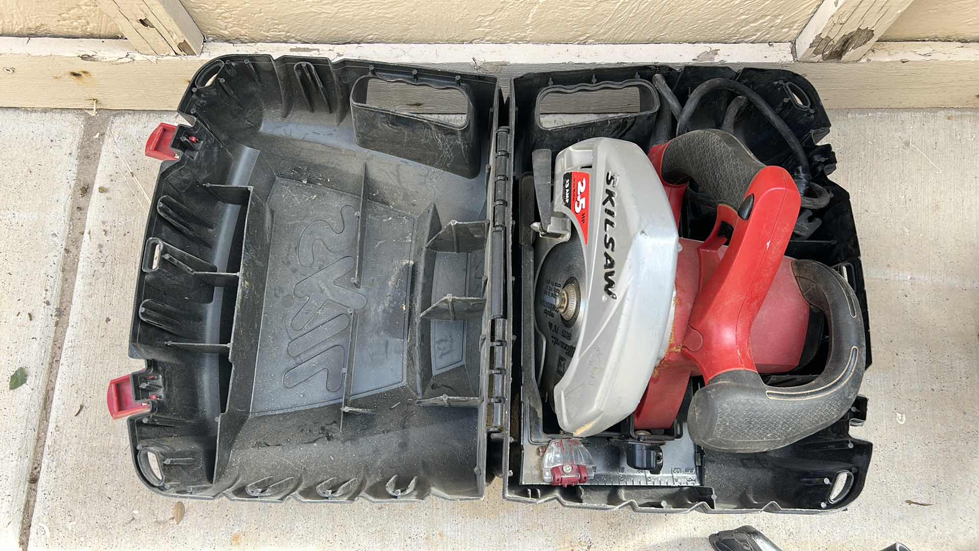 Photo 1 of SKILSAW CORDED CIRCULAR SAW WITH HARD CASE.