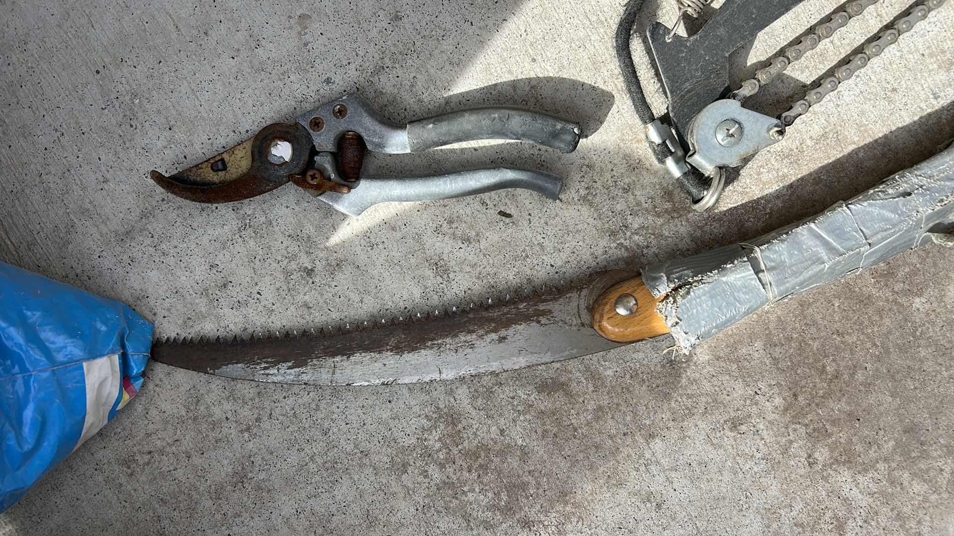 Photo 1 of GARDENING TOOLS