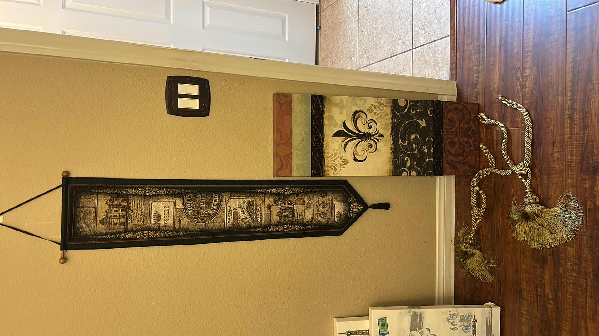 Photo 1 of 4 PC HOME DECOR, STRETCHED CANVAS FLEUR DE LIS STRETCHED CANVAS ARTWORK 12“ x H34 1/2“, WALL TAPESTRY AND CURTAIN TIE BACKS