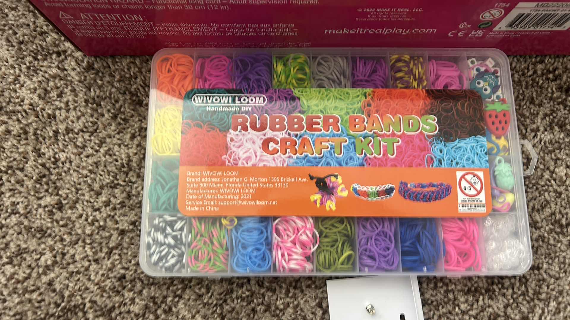 Photo 1 of JEWELRY MAKING SUPPLIES, NEW PAIR OF LAUREN CONRAD PIERCED EARRINGS AND RUBBER BANDS CRAFT KIT