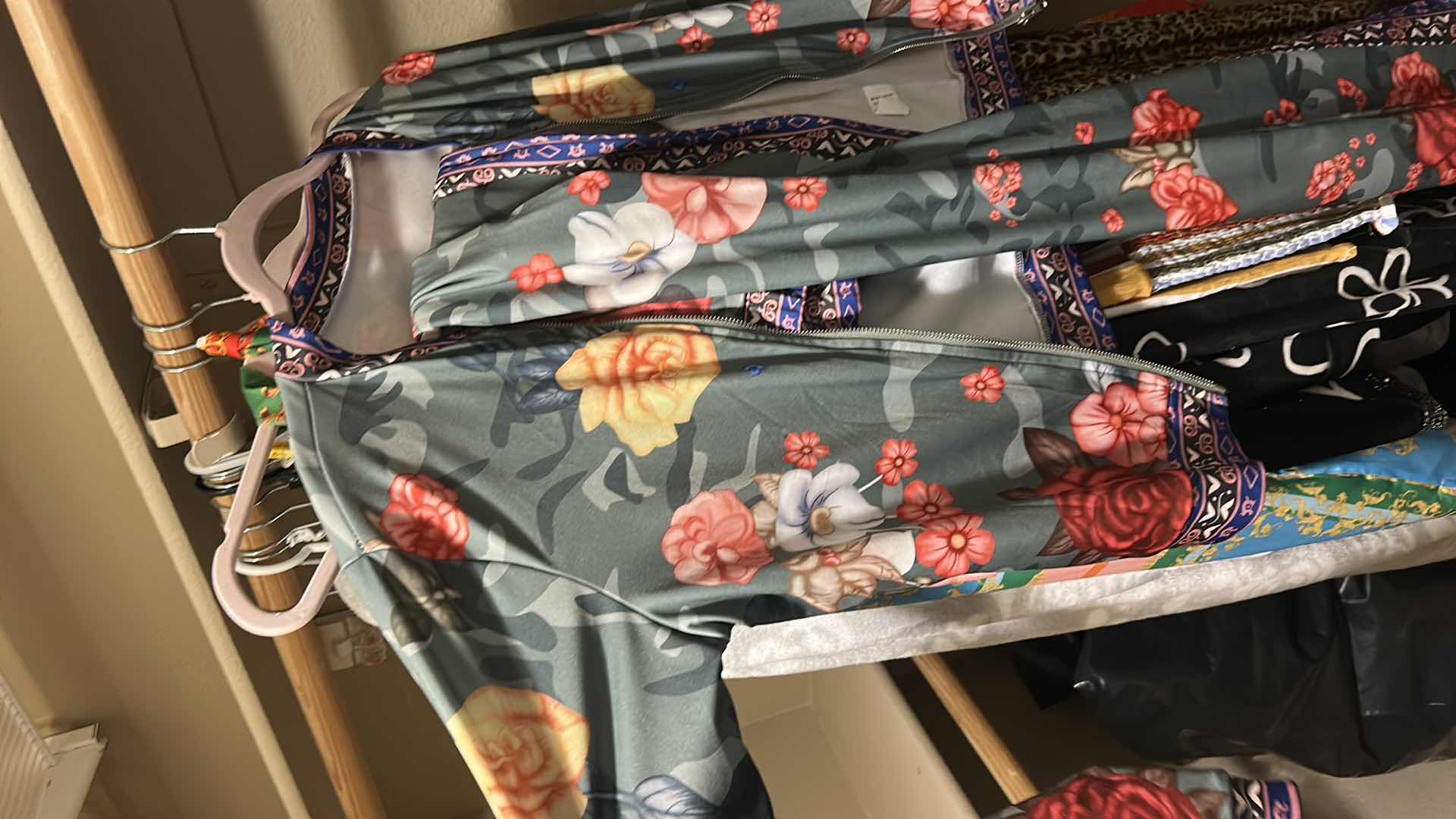 Photo 1 of WOMENSWEAR SIZE MED LARGE