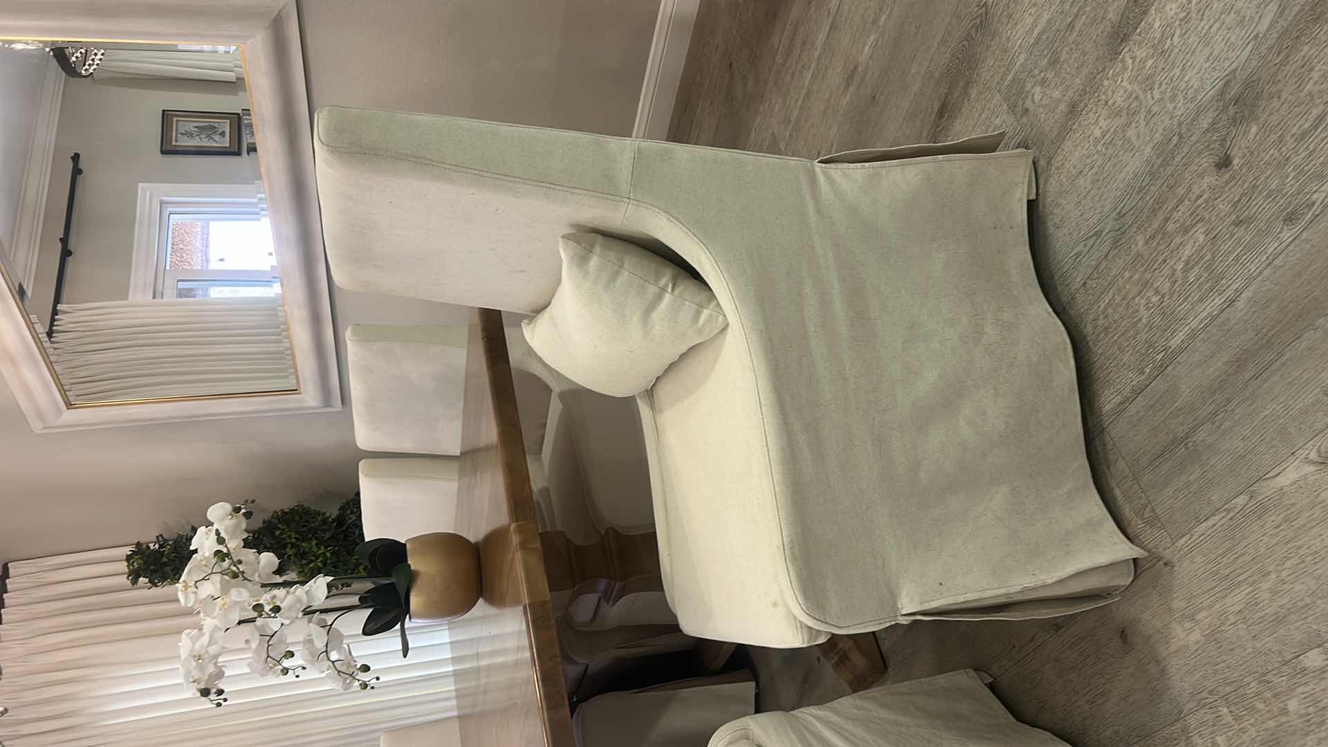 Photo 1 of 2- UTTERMOST COLEY OFF-WHITE LINEN PERFORMANCE FABRIC SLIPCOVERED ARMLESS CHAIR WITH PILLOW
REGULAR PRICE
$895.00 22 1/2“ x 25“ x 39 1/2“ SEAT HEIGHT 19.5”