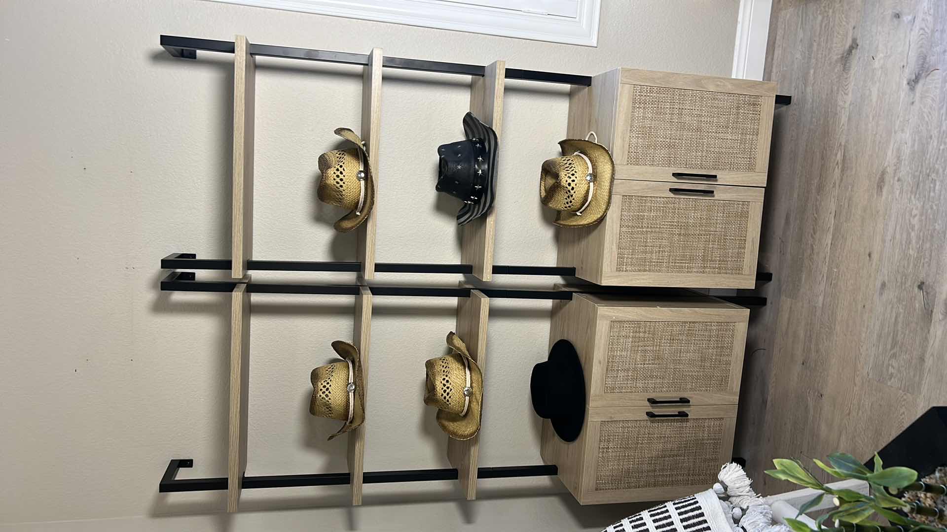 Photo 1 of 6 MENS HATS