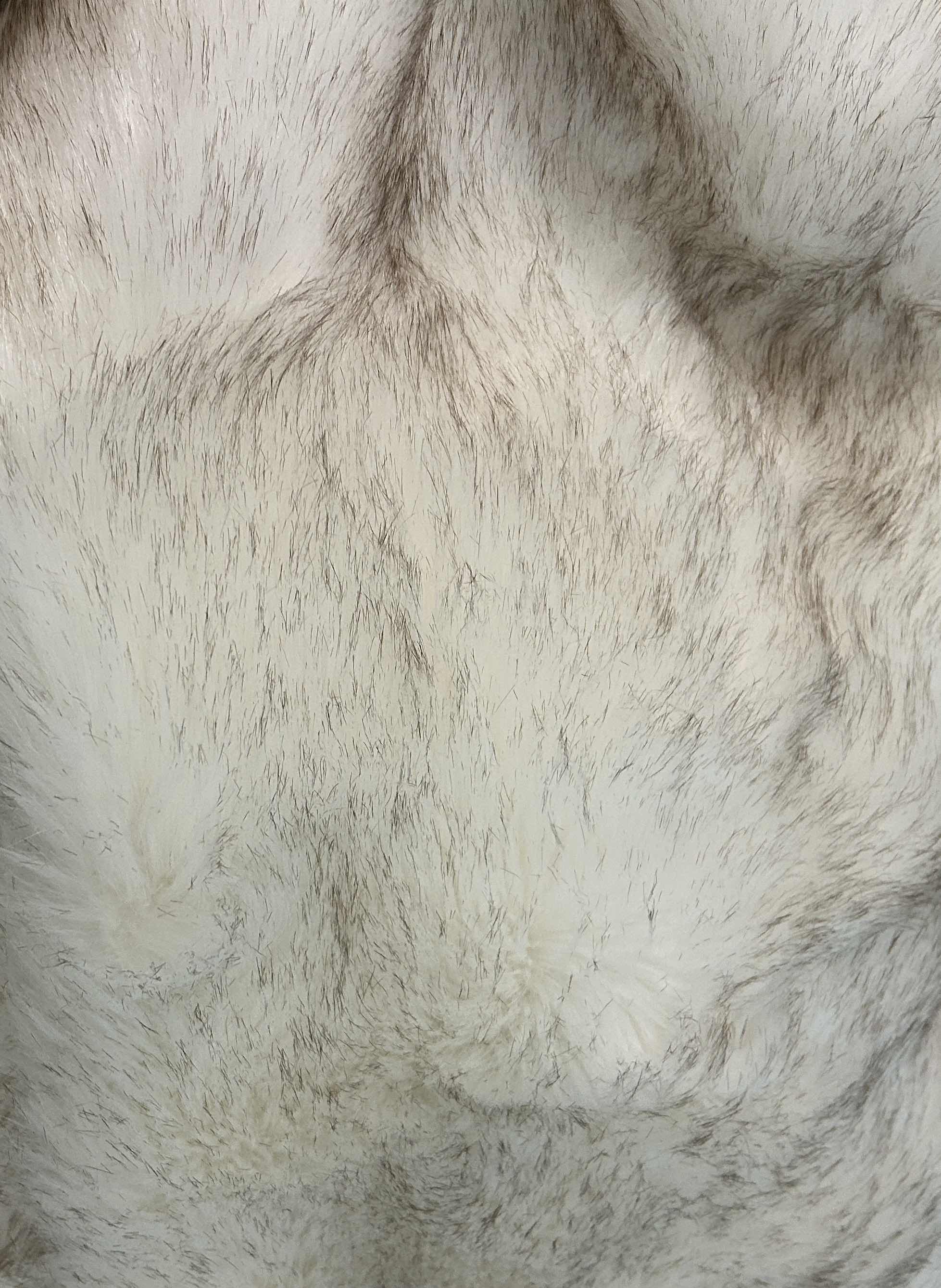 Photo 1 of RESTORATION HARDWARE EXOTIC ARCTIC WHITE MINK FAUX FUR THROW LARGE