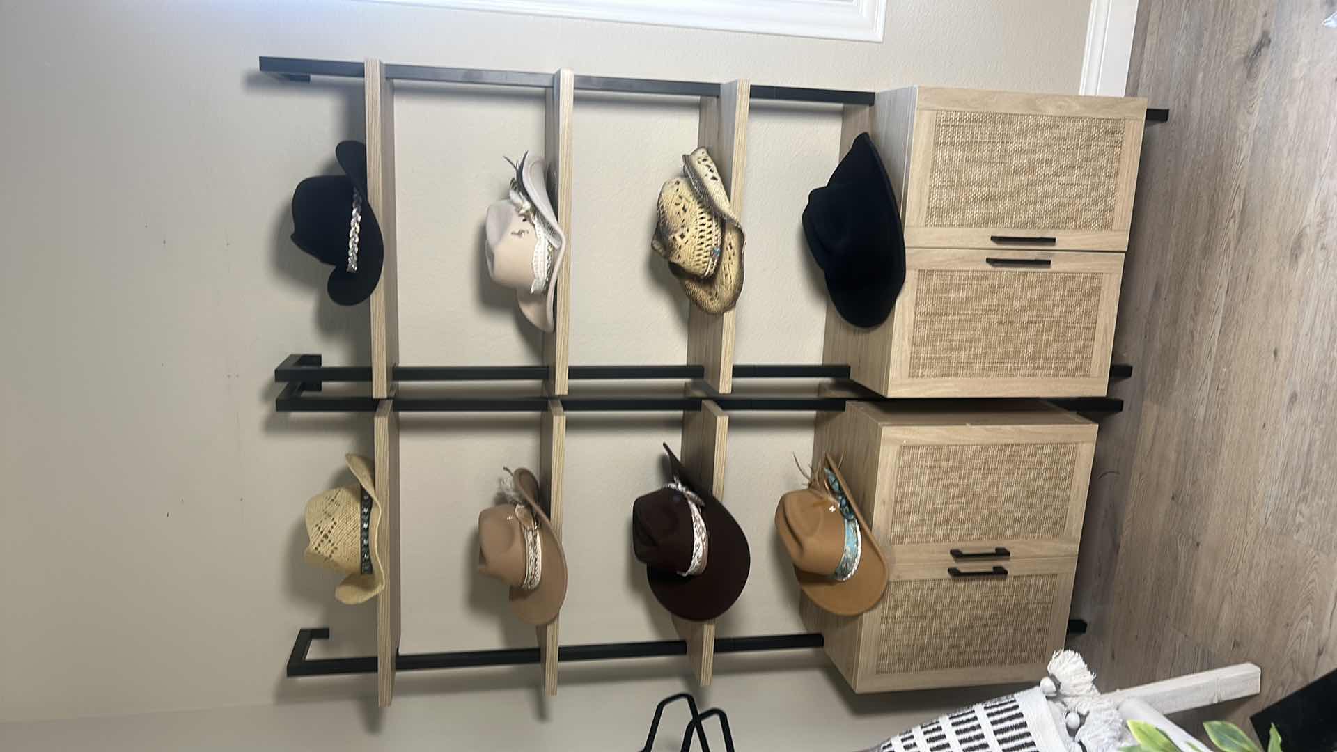 Photo 1 of 8 WESTERN STYLE COWGIRL/COWBOY HATS