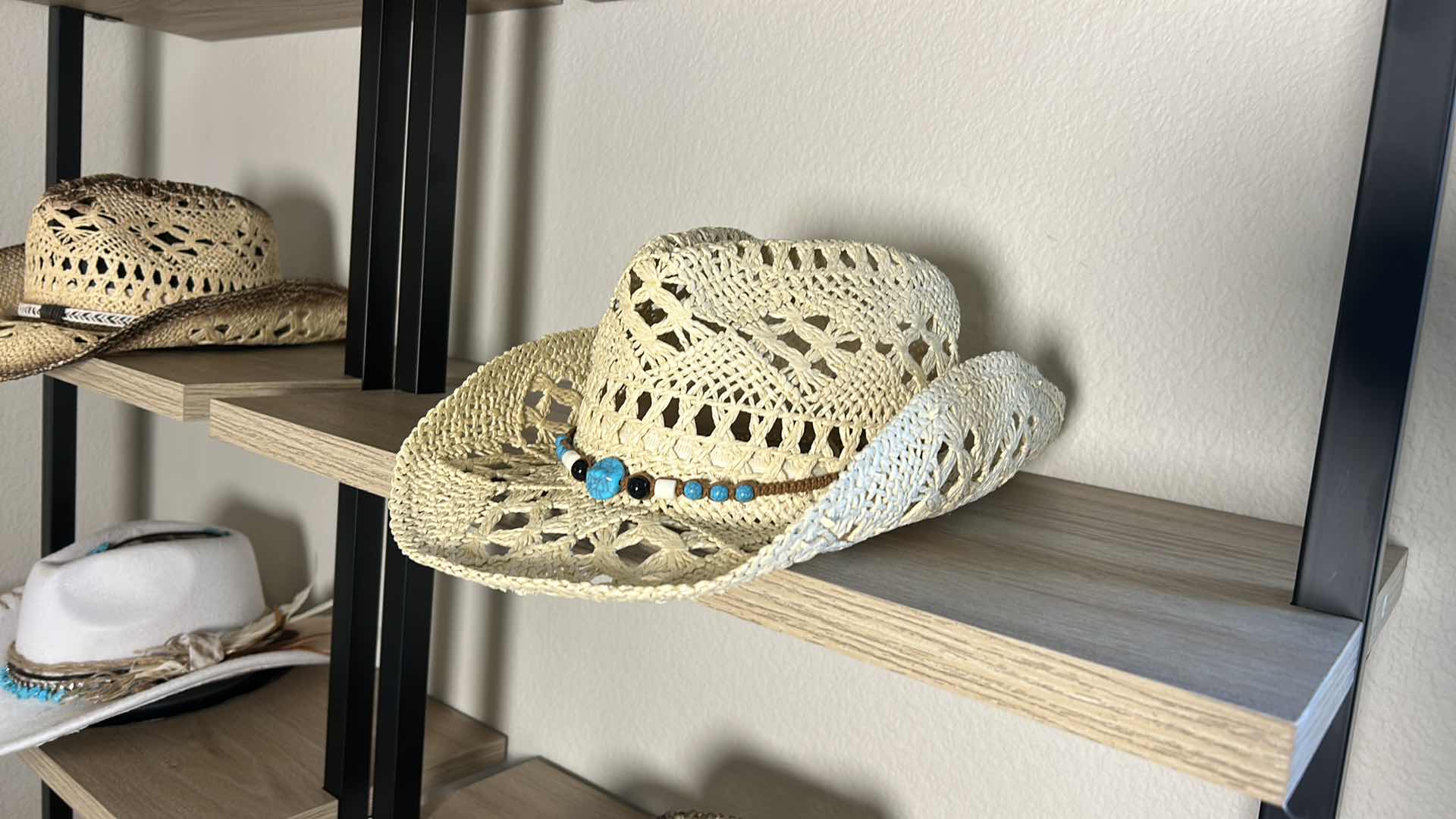 Photo 1 of 8 WESTERN STYLE COWGIRL/COWBOY HATS