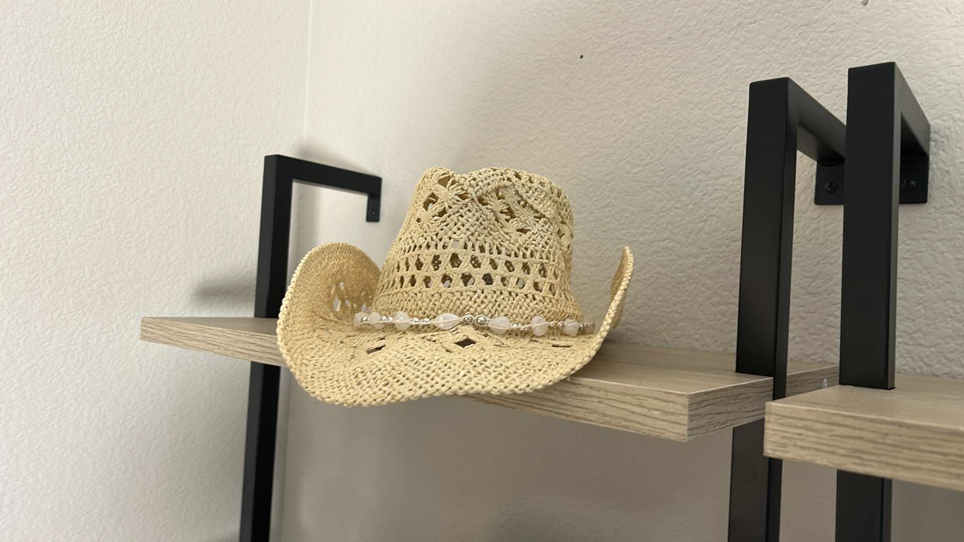 Photo 1 of 8 WESTERN STYLE COWGIRL/COWBOY HATS