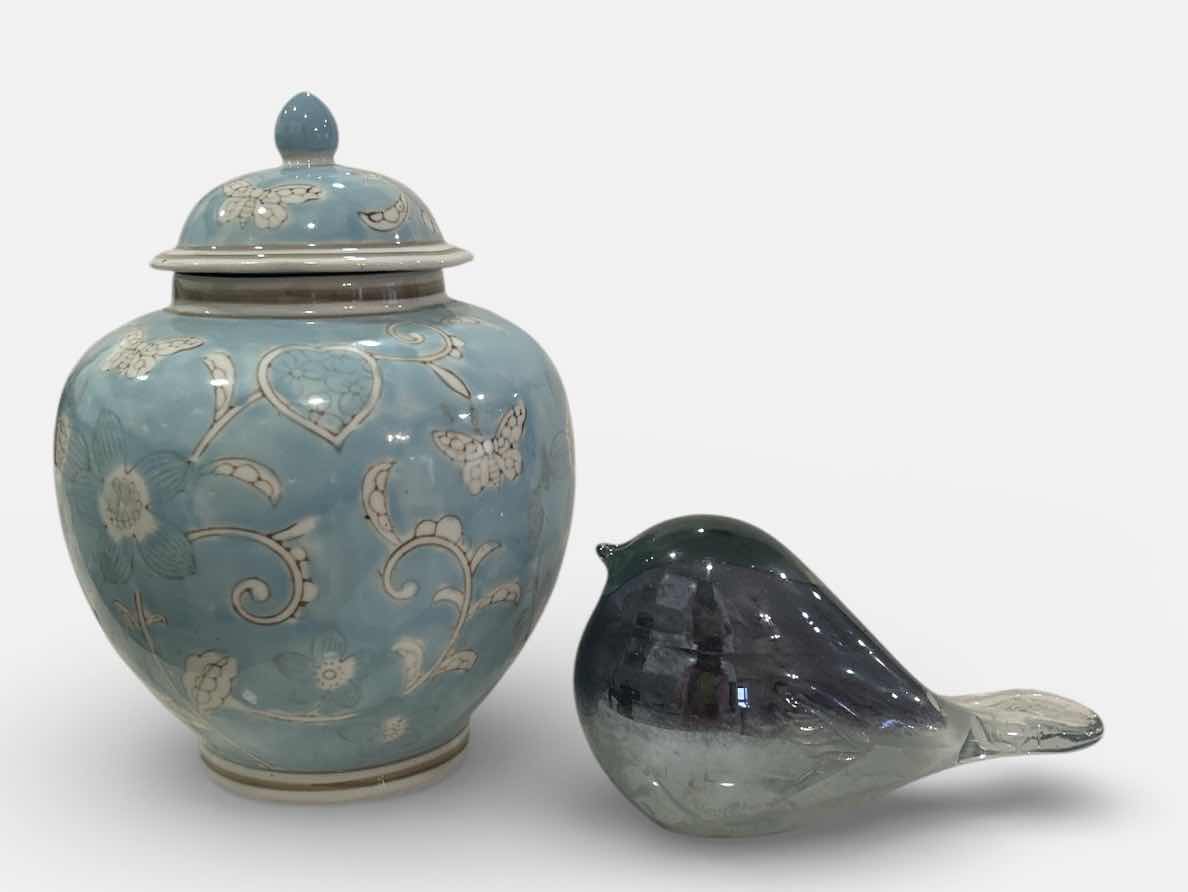 Photo 1 of 2 PC HOME DECOR- TEMPLE JAR H10.5”, GLASS BIRD