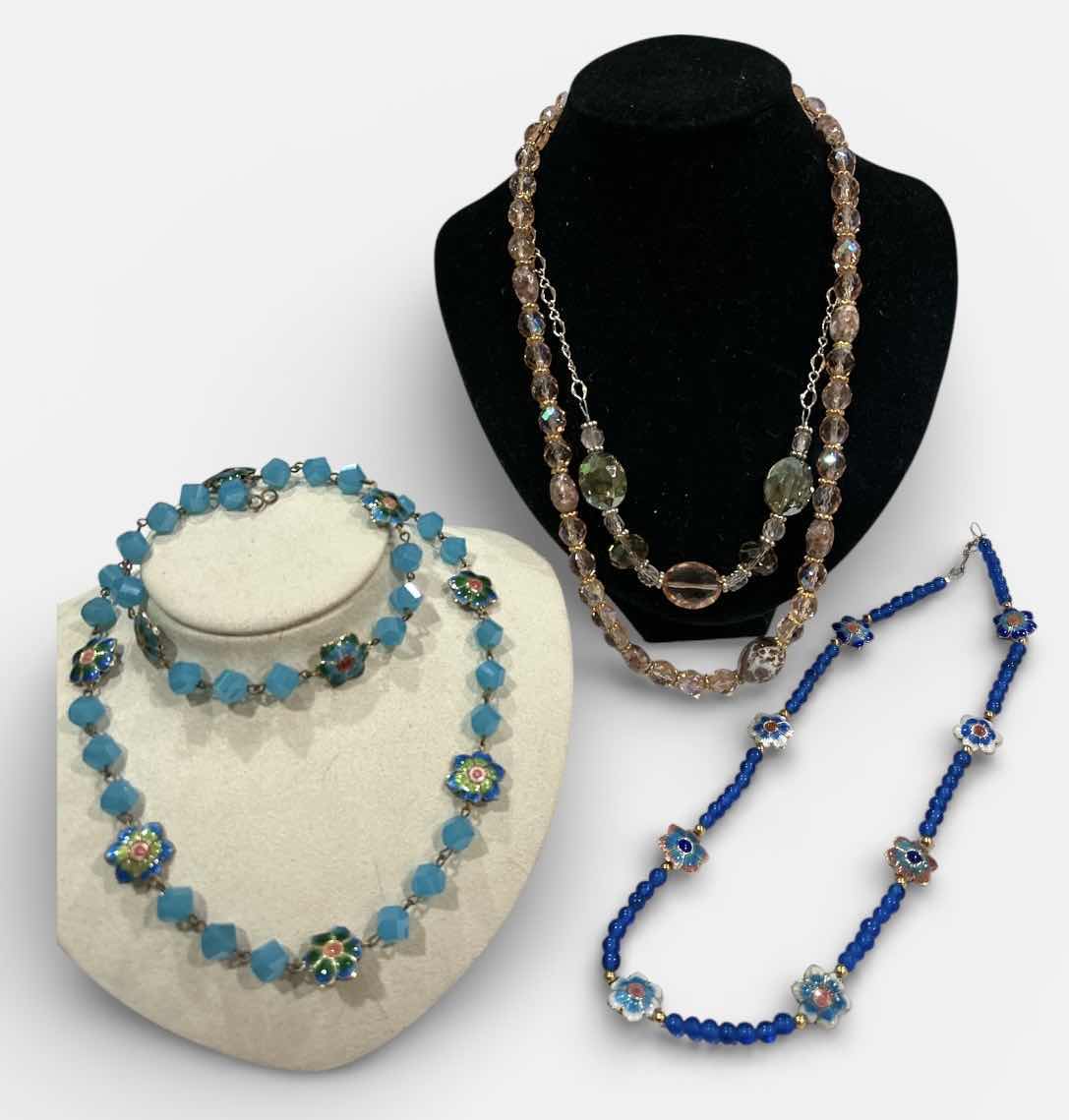 Photo 1 of FASHION JEWELRY- 4 NECKLACES & 1 BRACELET