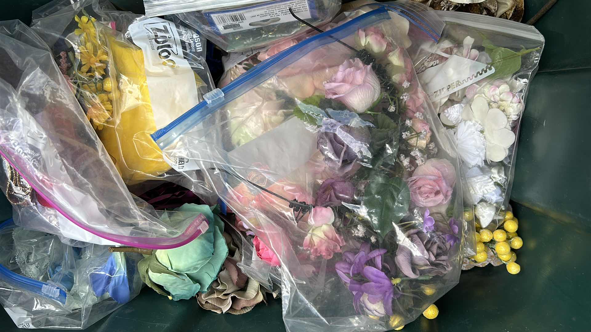 Photo 1 of FLOWERS FOR CRAFTING