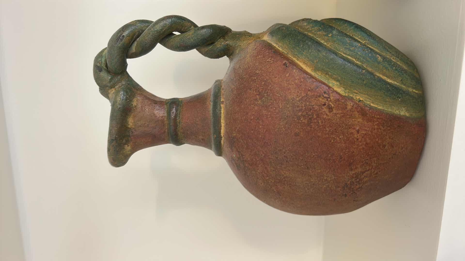 Photo 1 of 2 PIECES POTTERY (TALLEST H9.5”)