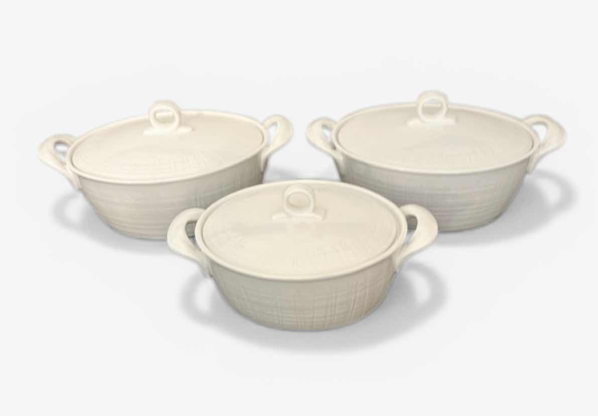 Photo 1 of 3 LIDDED CASSEROLE DISHES