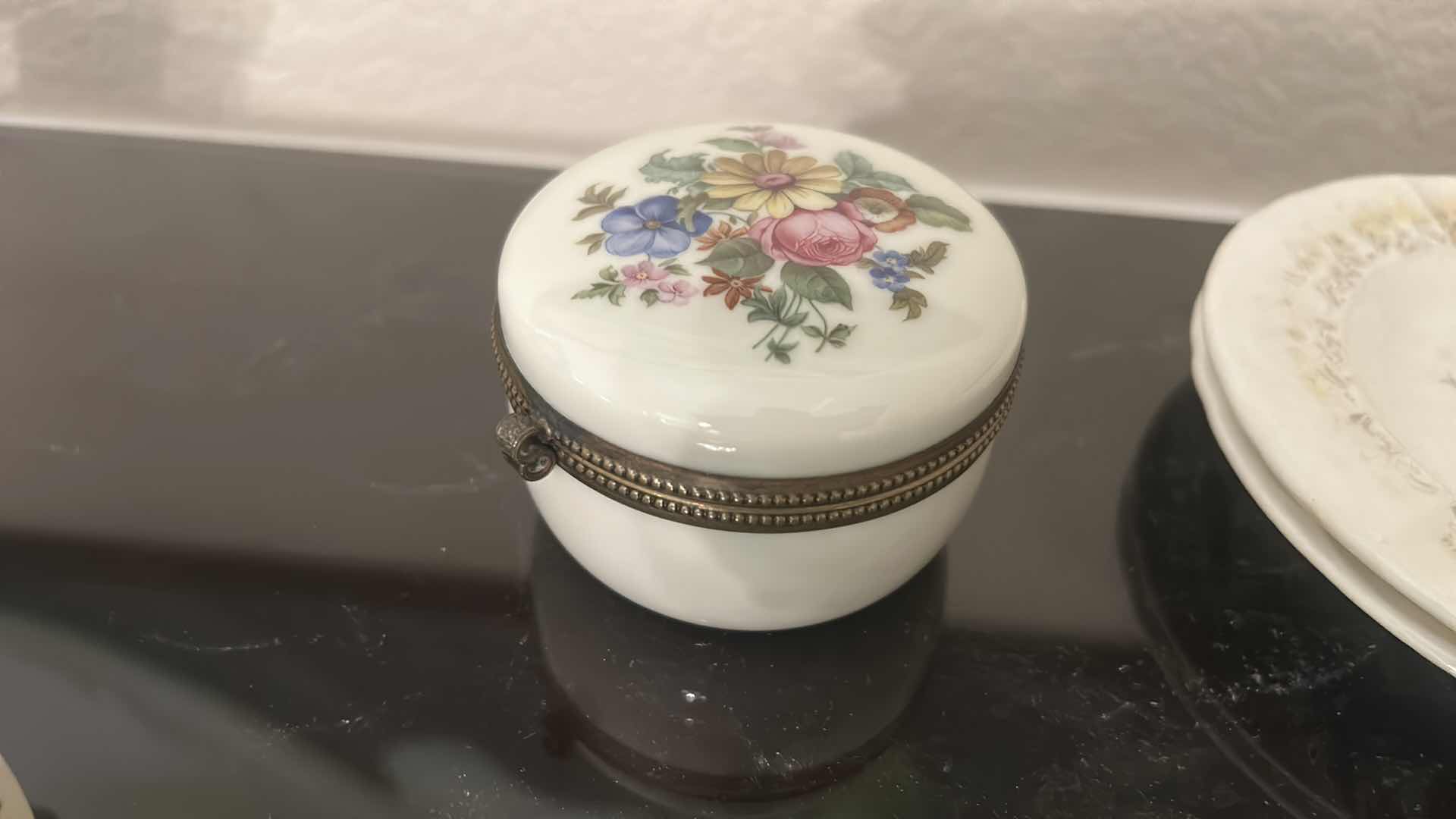 Photo 1 of 6 PC VINTAGE HOME DECOR, PORCELAIN AND GLASS BALLERINA H5”