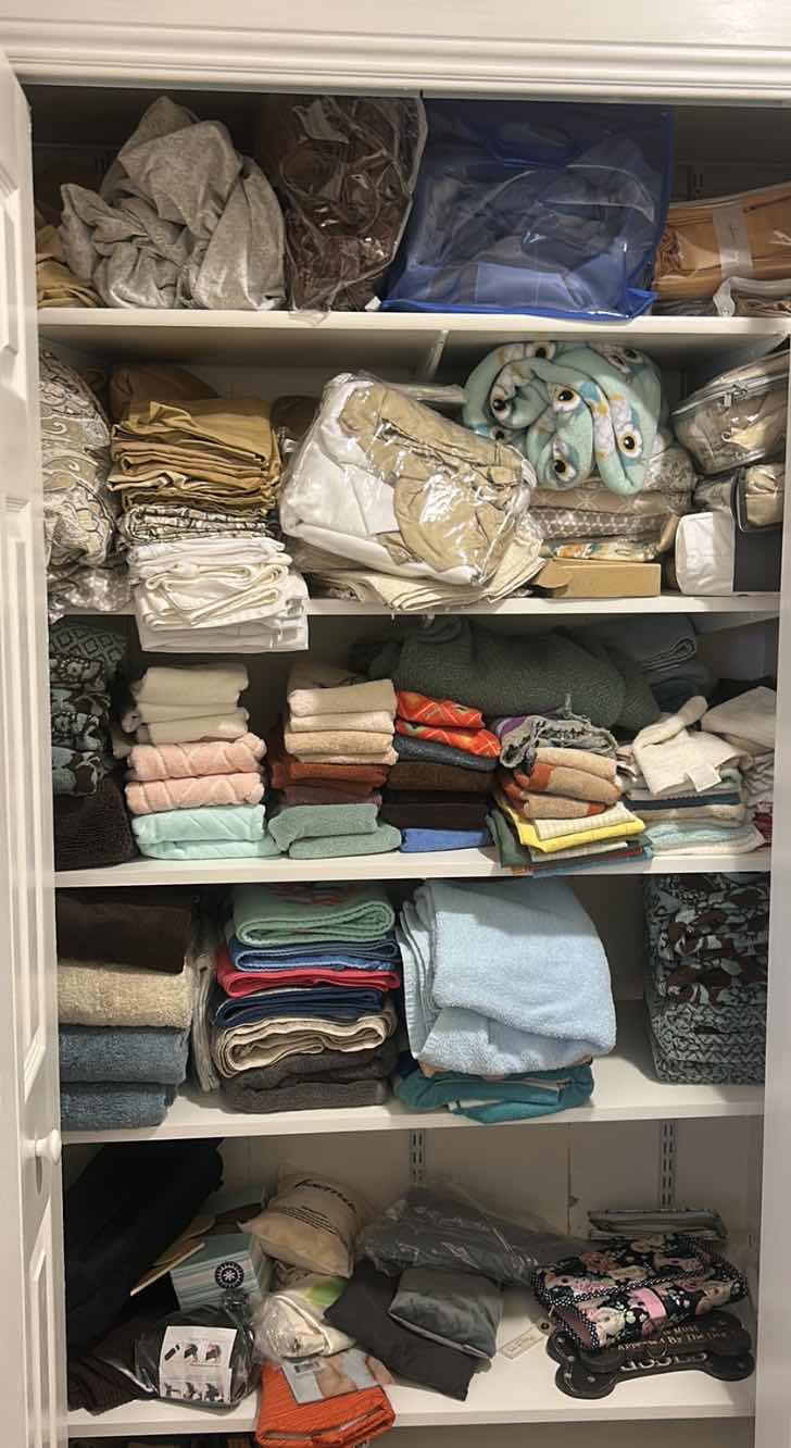 Photo 1 of CONTENTS OF LINEN CLOSET