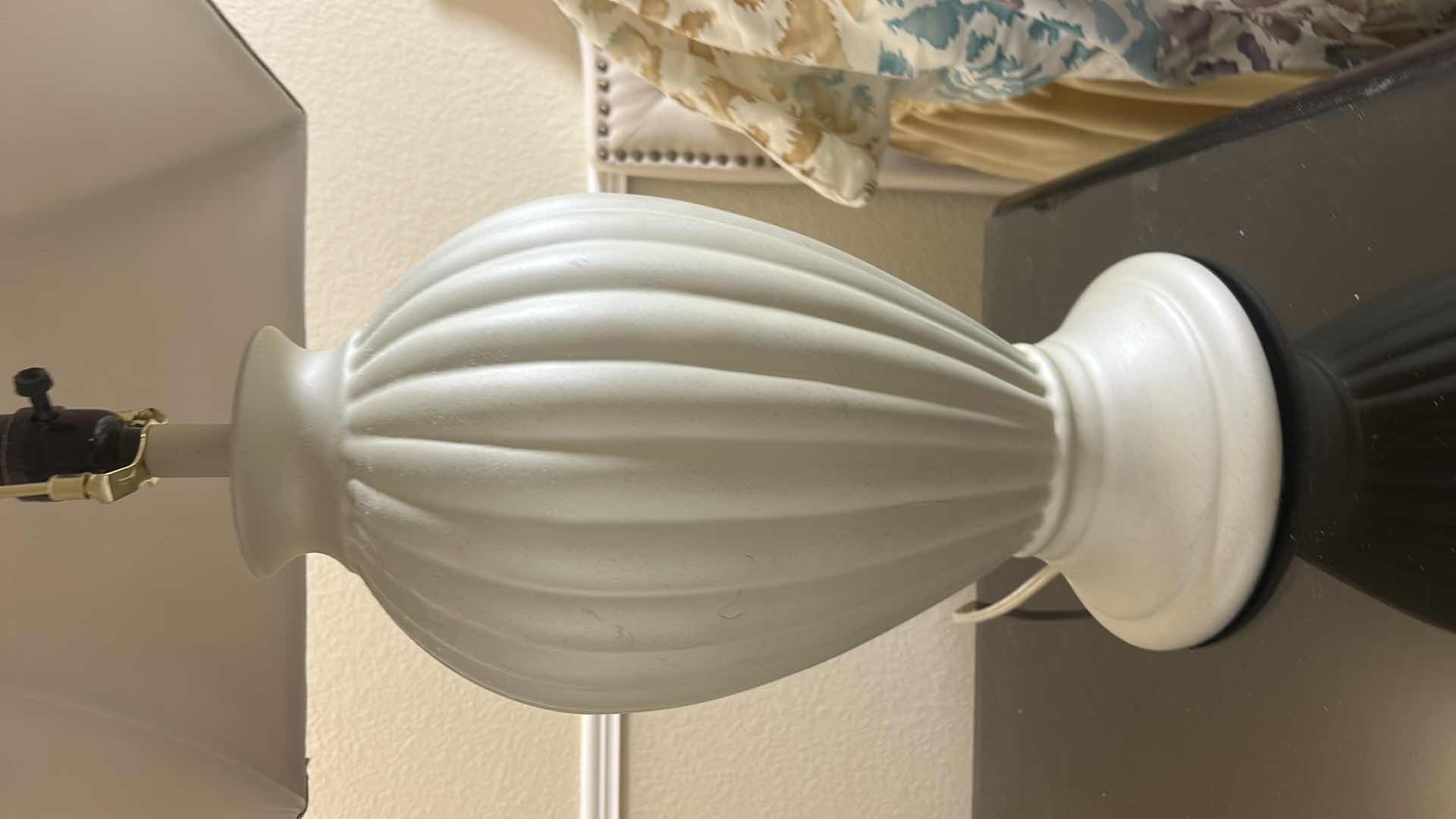 Photo 1 of 2 RESIN TABLE LAMPS H30”