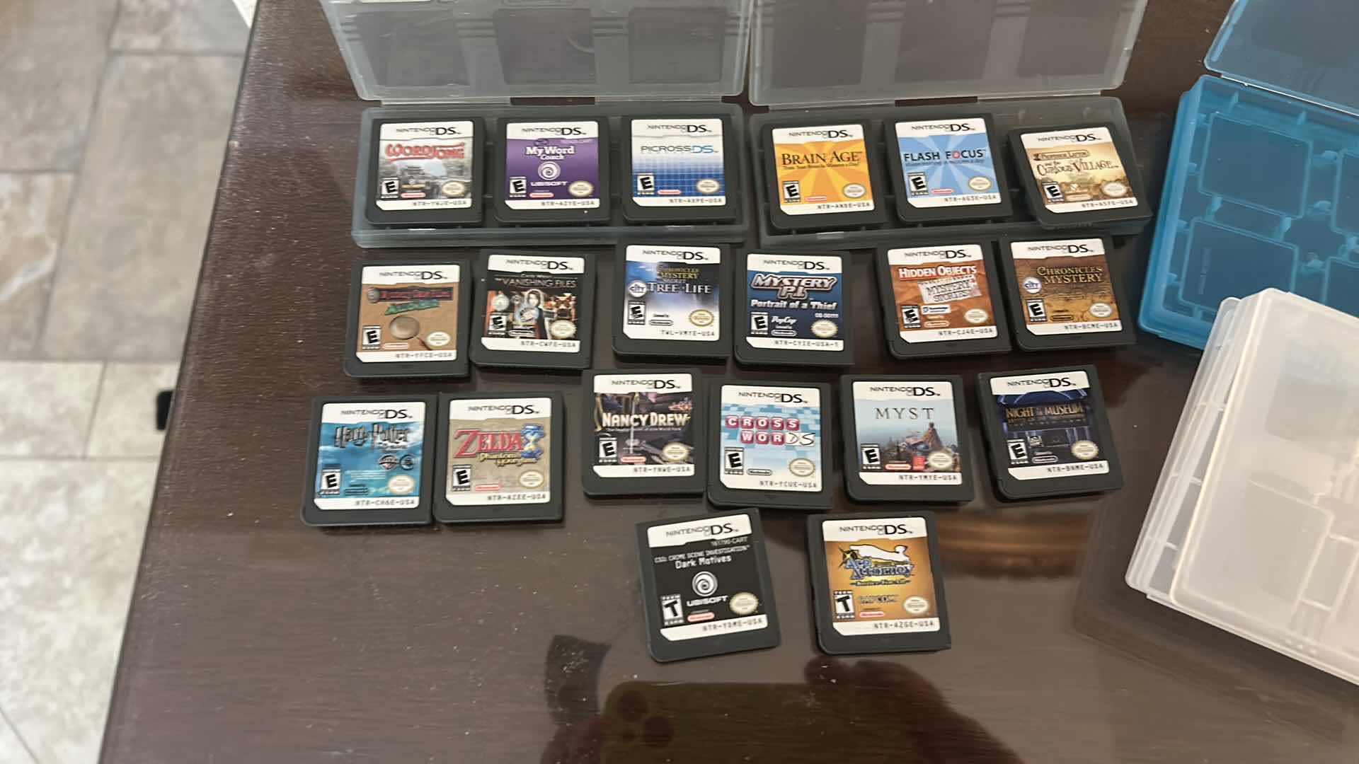 Photo 1 of 20 NINTENDO DS GAMES
