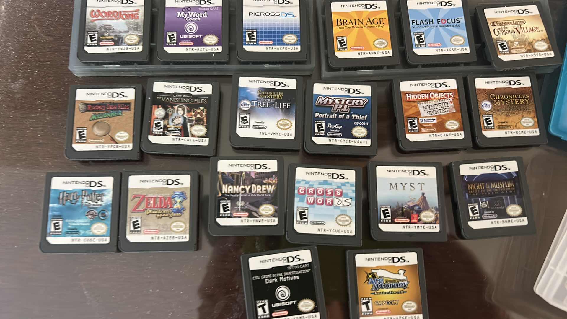 Photo 1 of 20 NINTENDO DS GAMES