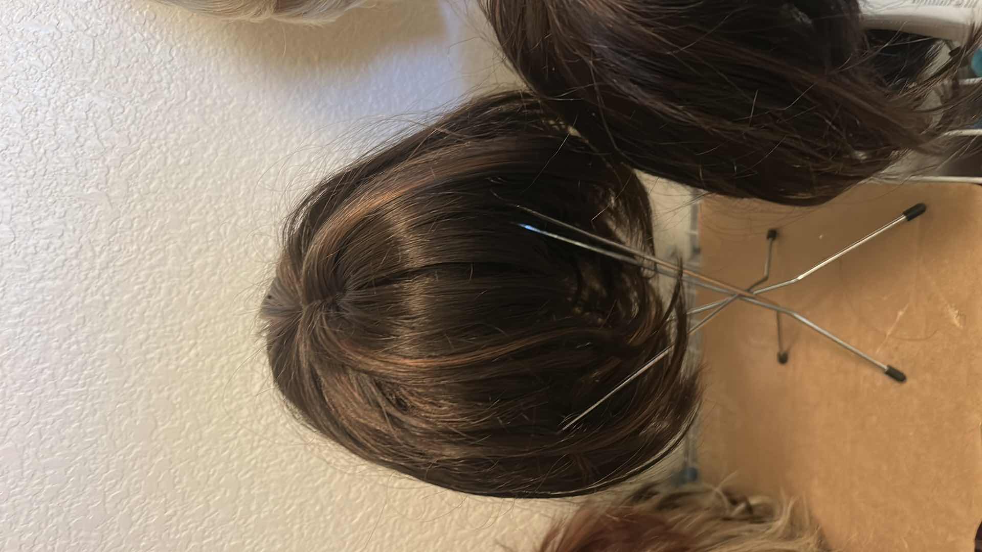 Photo 1 of 6 WOMENS WIGS